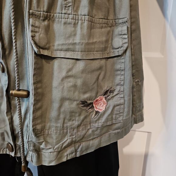 Ashley by 26 International Green Hooded Jacket with Pink Rose Embellishments szL - Picture 5 of 8